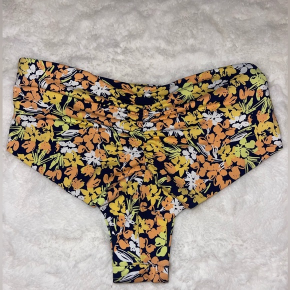 Roxy Bikini Bottoms NWT - Picture 1 of 5